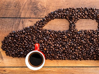 קפה יכול להניע מכונית