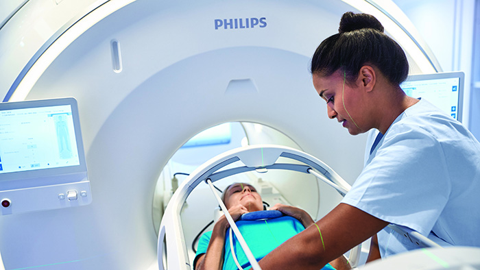 Philips and Elekta deepen strategic partnership in precise and individualized oncology care